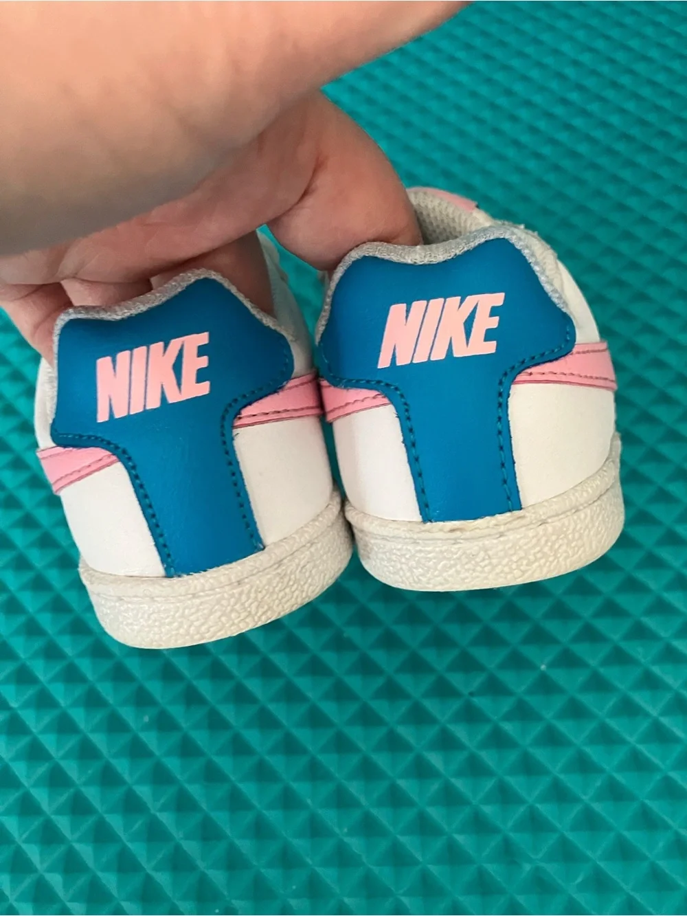NIKE Toddler Girls Court Royale White Leather Sneakers | 7